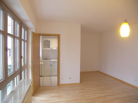 Immobilien Wolfgang Neuner Vilsbiburg - 1-Zimmer-Wohnung ...